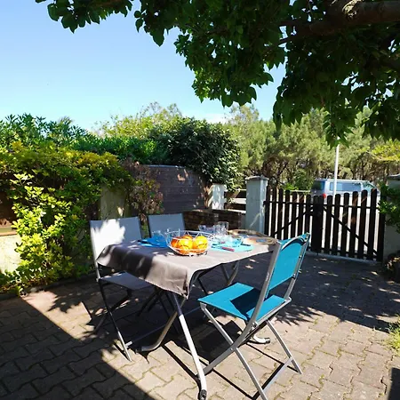 Maisonnette Au Pied De L'ocean Avec Terrasse Biscarrosse